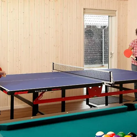 Eight-bedroom Holiday In 1